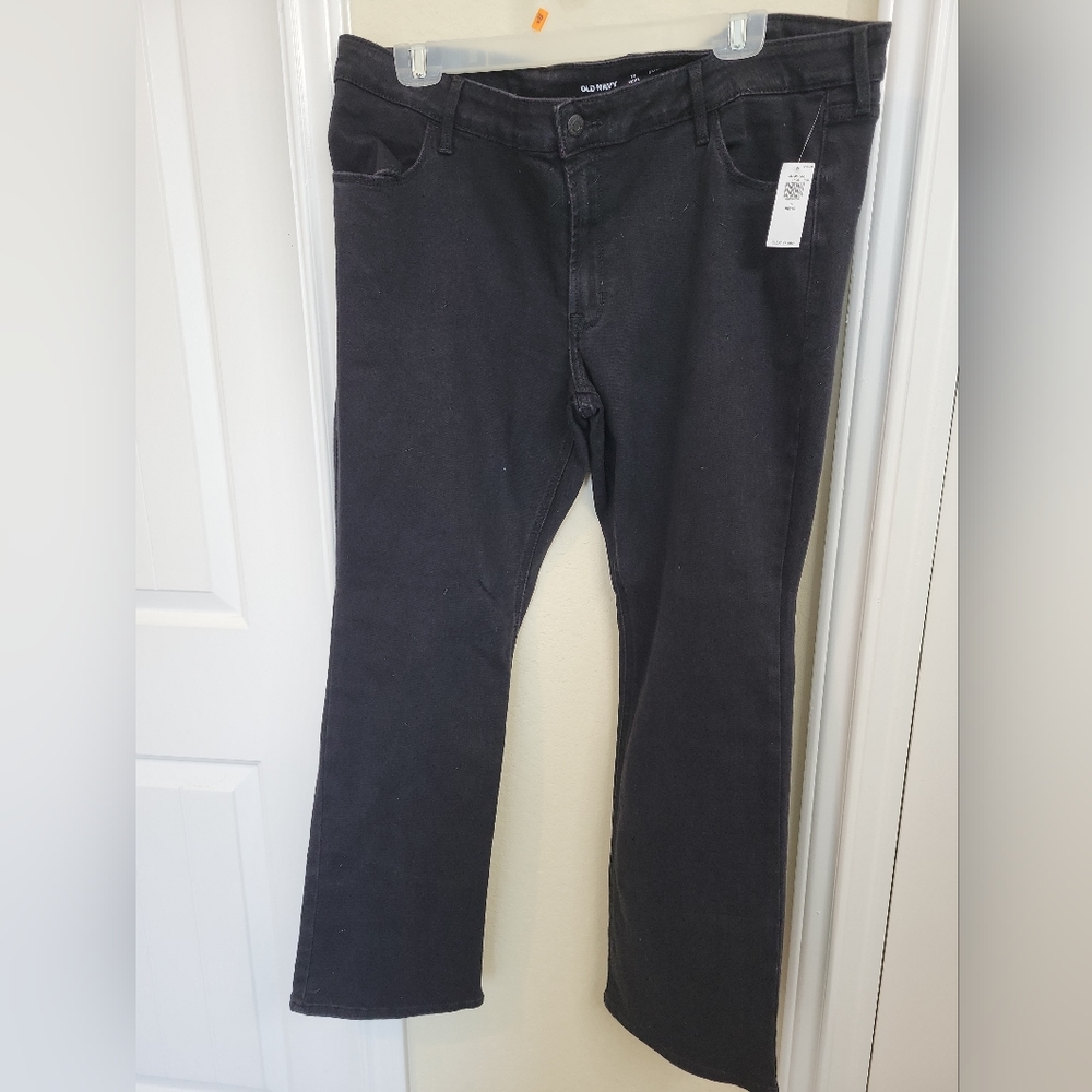 NWT Old Navy Mid Rise Bootcut Jeans size 18p Plus Size Petite